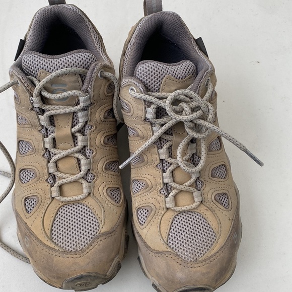 Oboz hiking shoes - Picture 2 of 5